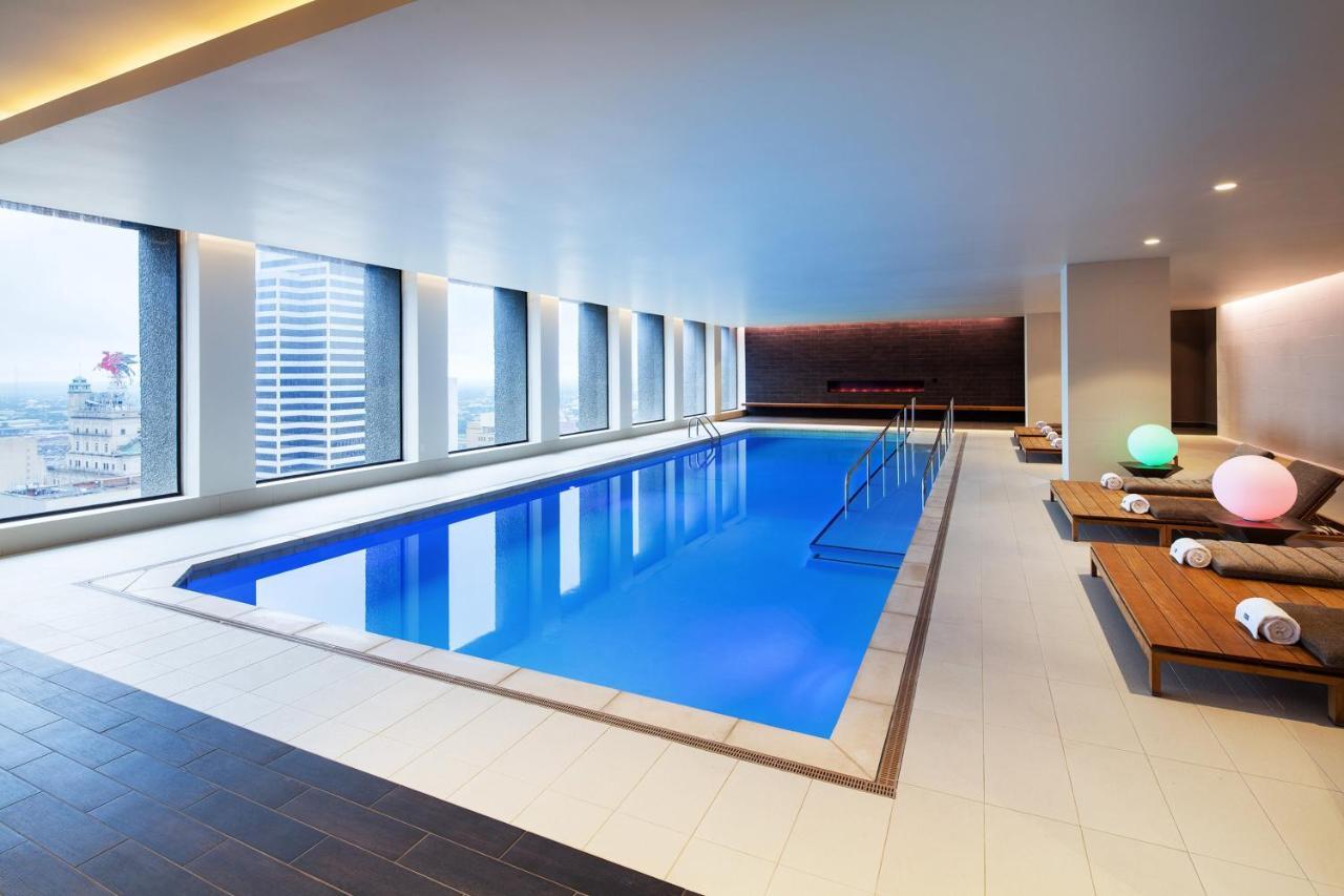 The Westin Dallas Downtown Екстер'єр фото