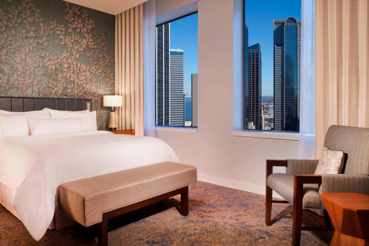 The Westin Dallas Downtown Екстер'єр фото