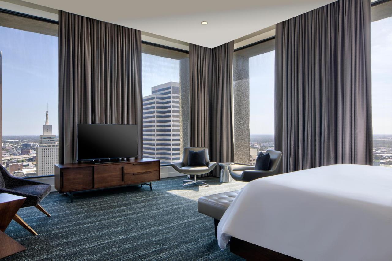The Westin Dallas Downtown Екстер'єр фото