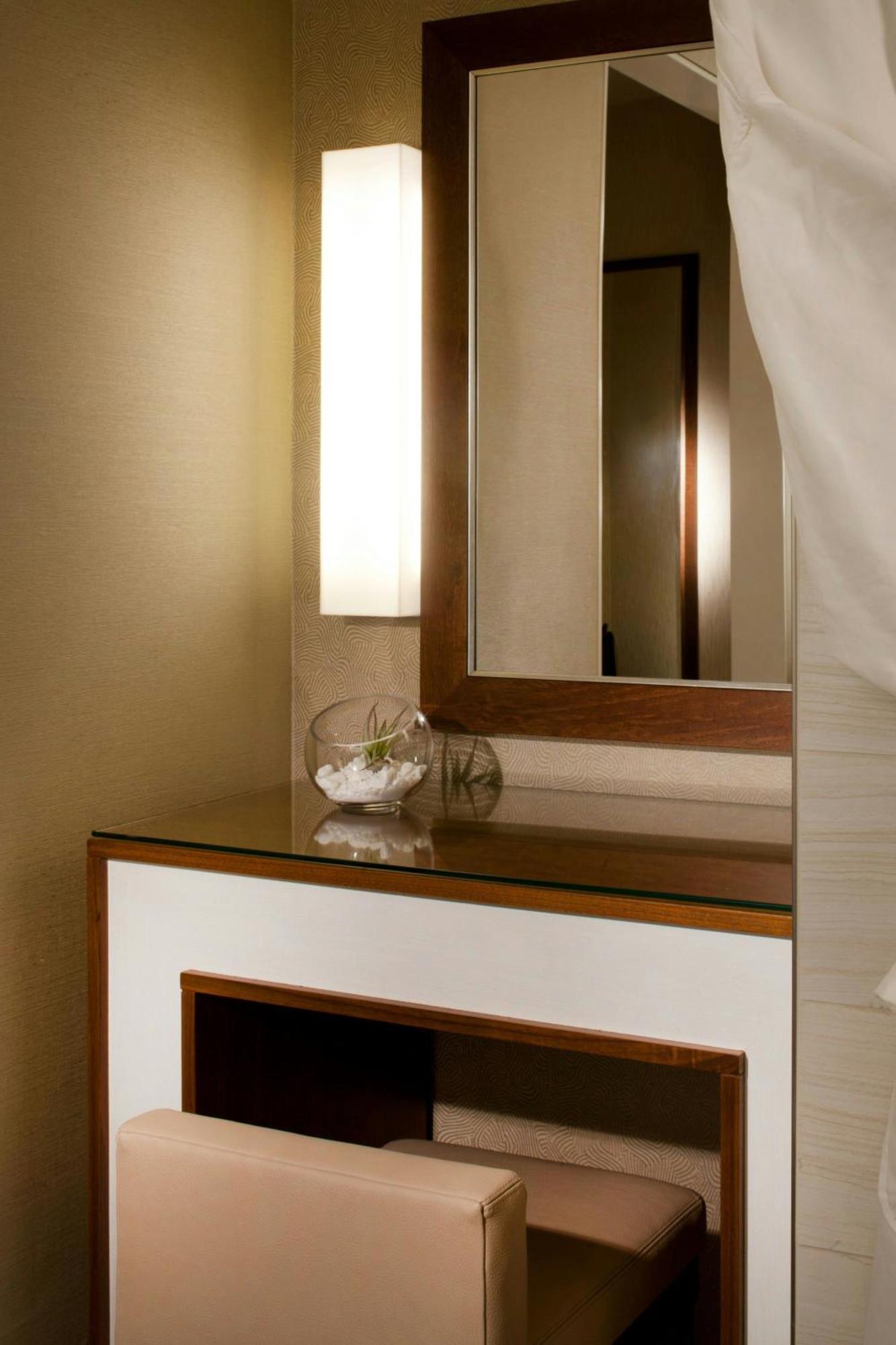 The Westin Dallas Downtown Екстер'єр фото