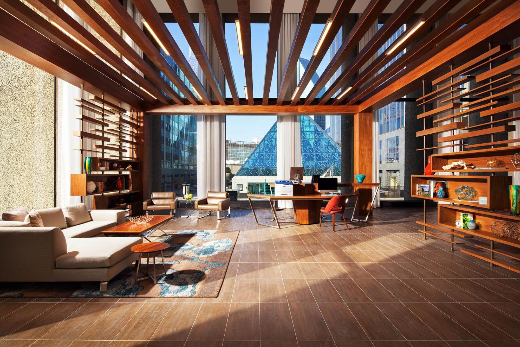 The Westin Dallas Downtown Екстер'єр фото