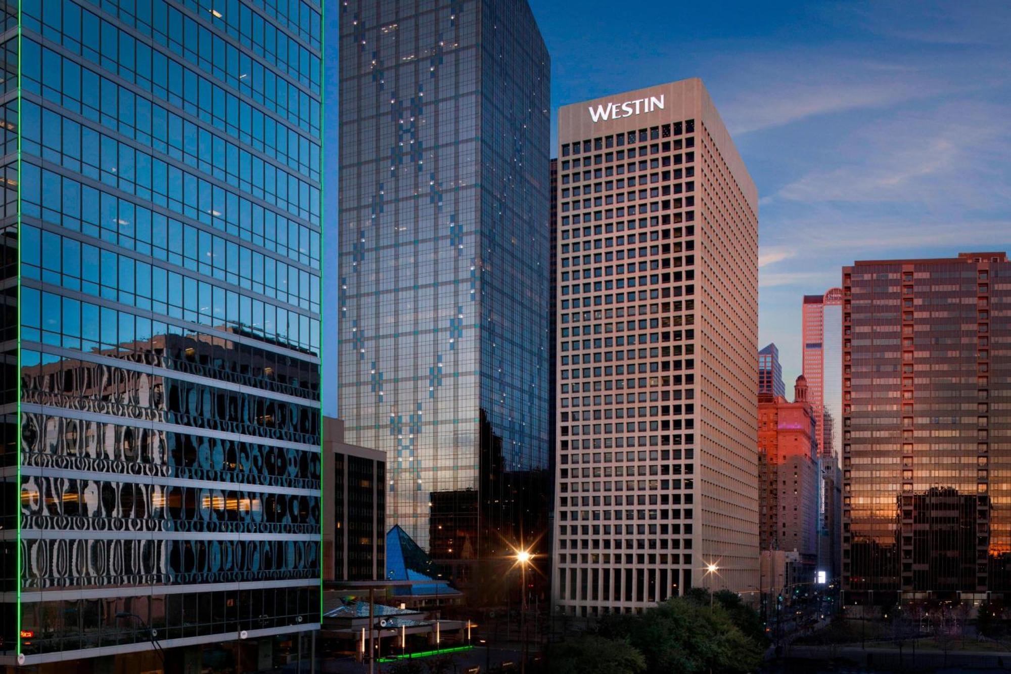 The Westin Dallas Downtown Екстер'єр фото